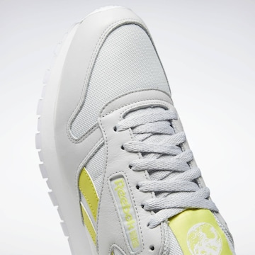 Reebok Platform trainers in White
