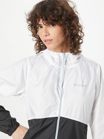 COLUMBIA Funkcionalna jakna 'Flash Forward' | bela barva