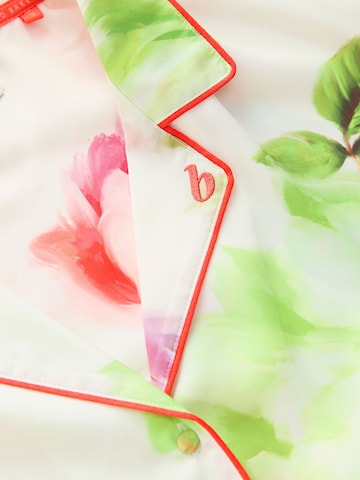 B by Ted Baker Shorty in Beige