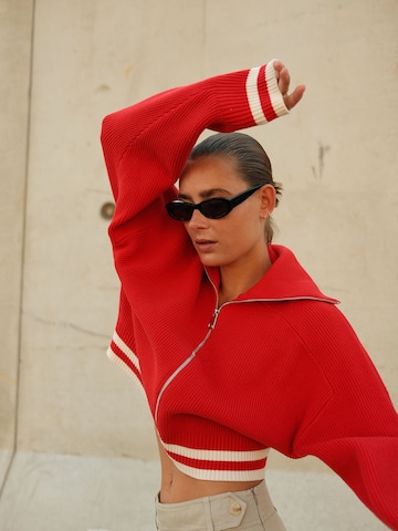 EDITED Strickjacke 'Lucila' in Rot