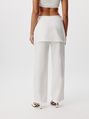 Regular Pantalon 'Janet' LeGer by Lena Gercke en blanc