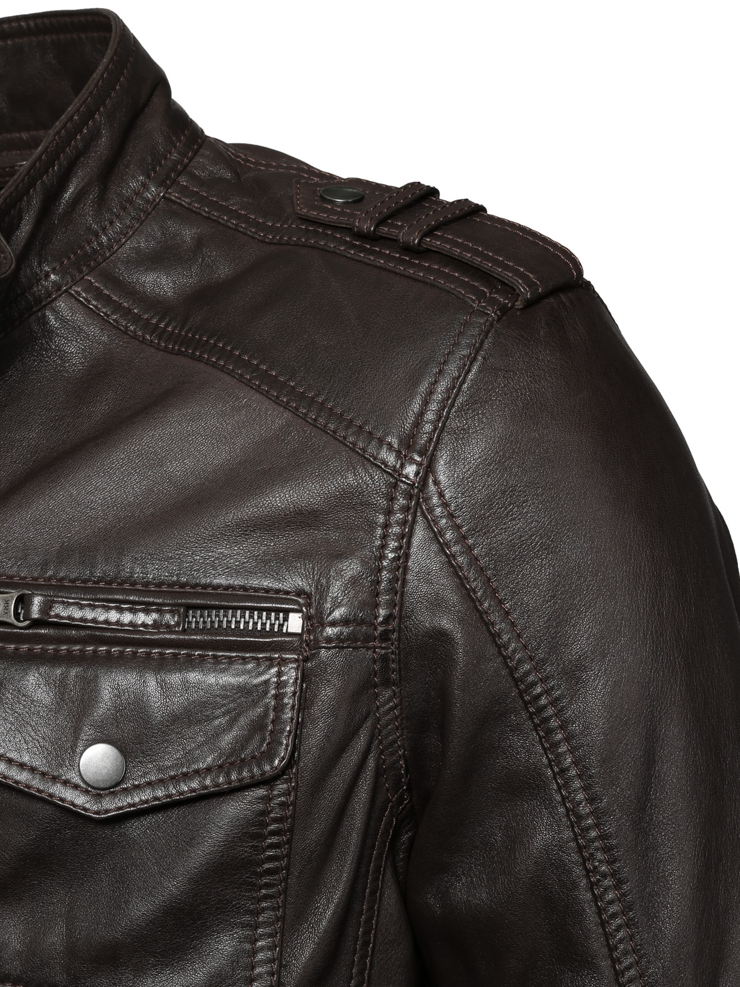 JCC Tussenjas in Bruin