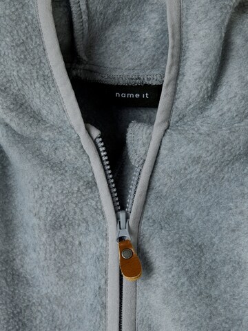 Giacca di pile 'NBNMEEKO' di NAME IT in grigio