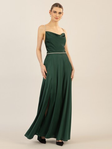APART Kleid in Grün: Vorderseite