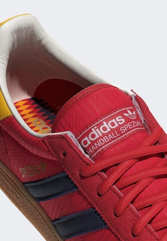 ADIDAS ORIGINALS Sneakers laag 'Handball Spezial' in Rood