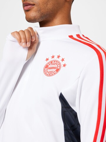 Tricou funcțional 'Fc Bayern Condivo 22' de la ADIDAS SPORTSWEAR pe alb