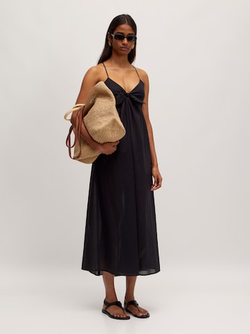 Robe d’été 'Uma' EDITED en noir
