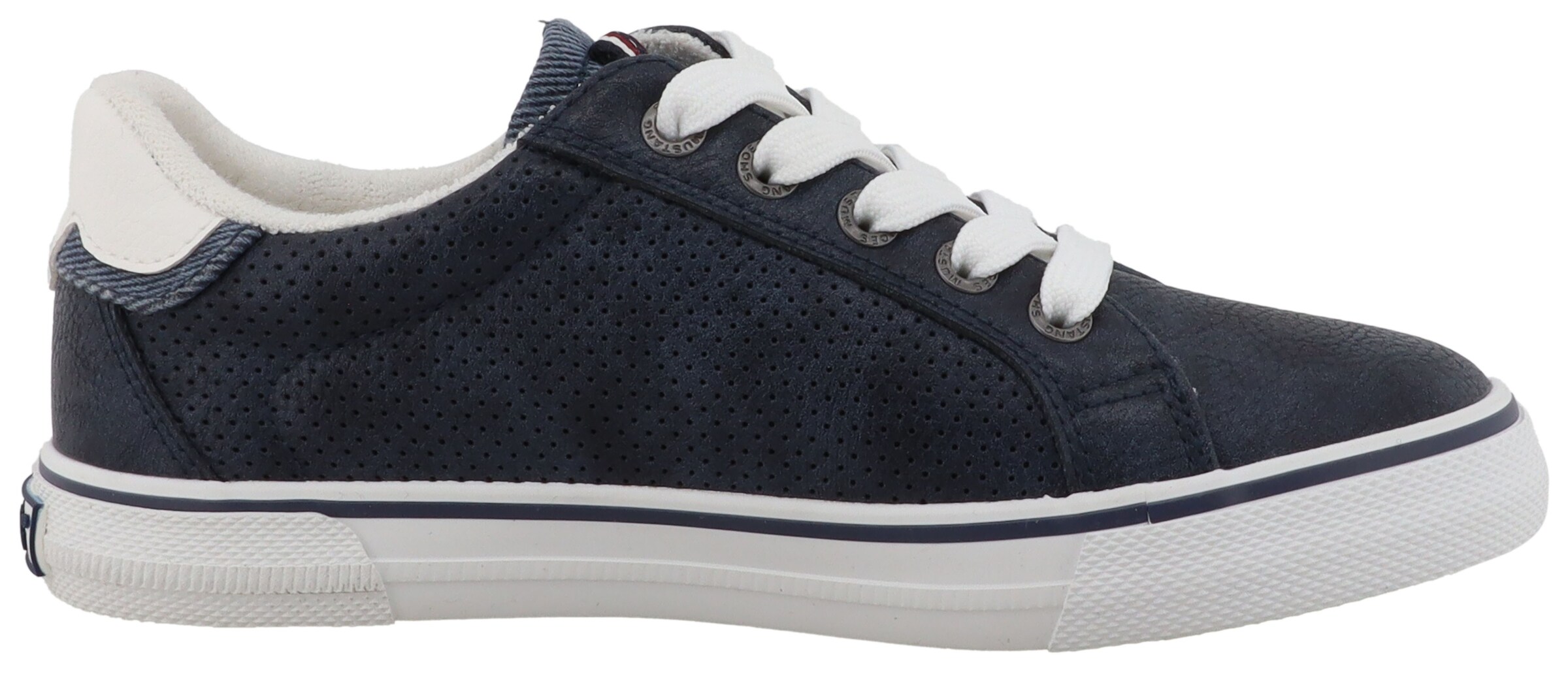 MUSTANG Sneakers in Blue