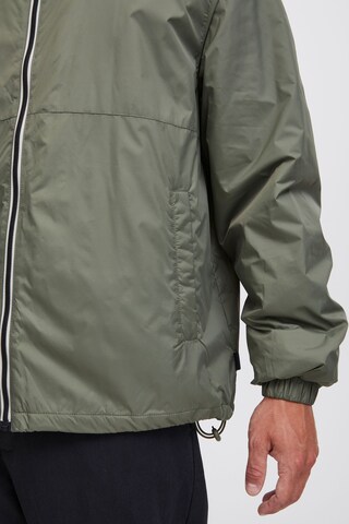 !Solid Performance Jacket 'Sdgaron' in Green