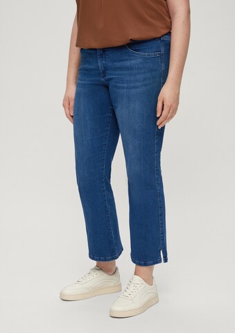 TRIANGLE Flared Jeans in Blauw: voorkant