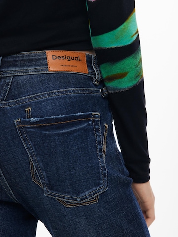 Flared Jeans di Desigual in blu