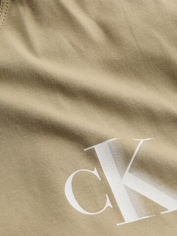 Calvin Klein Jeans - Camiseta en marrón