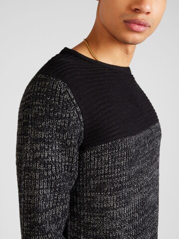 BRAVE SOUL Sweater in Black