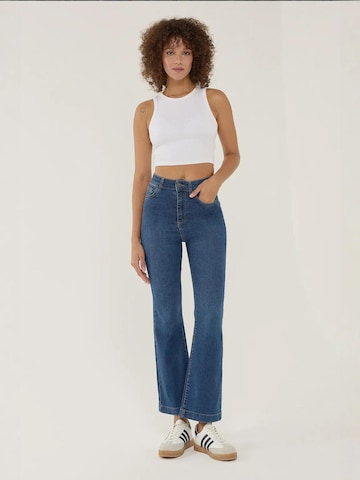 Flared Jeans di Hiccup in blu
