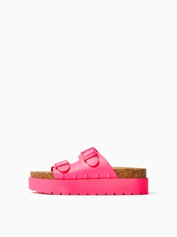 Bershka Muiltjes in Roze