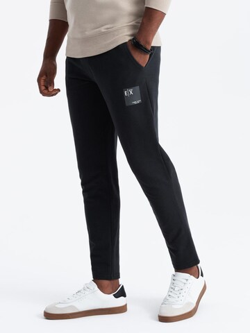 Pantaloni sportivi di Ombre in nero: frontale