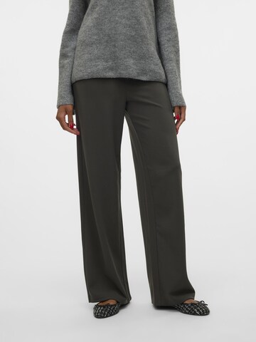VERO MODA Wide leg Trousers 'BERLIN' in Green: front