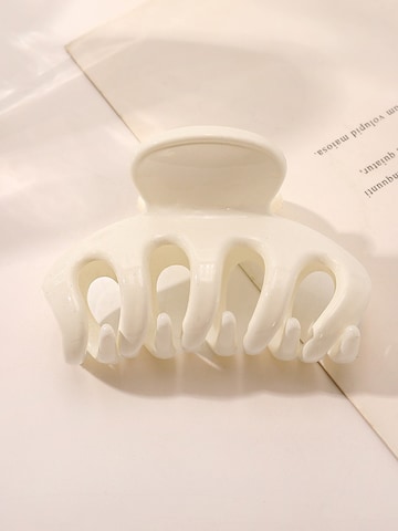 Ornement pour cheveux 'Esta Hair Clip - White' soho Hair accesoires en blanc