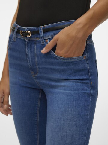 VERO MODA Slimfit Jeans 'LUX' in Blau