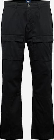 Denim Project Regular Cargo Pants in Black: front