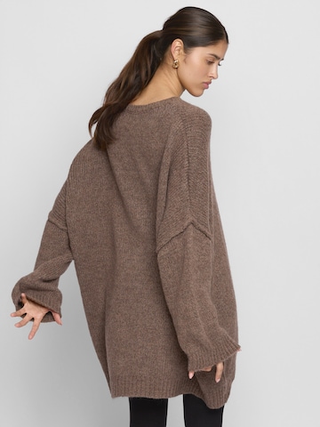 Lilavie Strickpullover ' Vanii ' in Braun