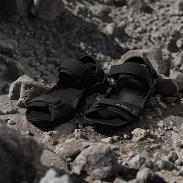Sandalo 'Hydroterra' di ADIDAS TERREX in nero