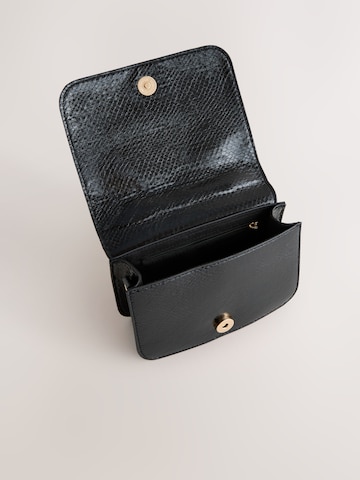 Next Clutch in Schwarz