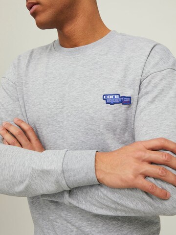 JACK & JONES Sweatshirt in Grijs