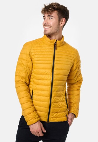 INDICODE JEANS Tussenjas 'Islington' in Geel: voorkant