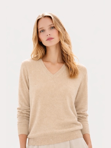 GOBI Cashmere Pullover 'Women's Timeless Cashmere V-Neck Sweater'‌‌‌‌‌‌‌‌ in Beige