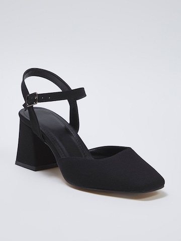 Trendyol Γόβες slingback σε μαύρο