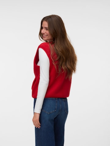Gilet 'VMJosefine' di VERO MODA in rosso