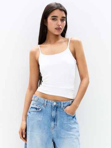 Top di Pull&Bear in nero: frontale