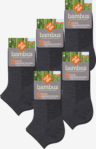 Chaussettes ' Bambus Sneaker ' Nur Die en gris : devant