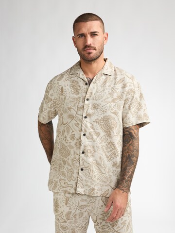 Coupe regular Chemise 'Renegade' Petrol Industries en beige : devant