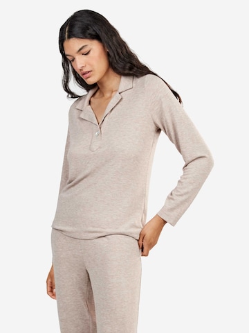 Gisela - Pijama en beige