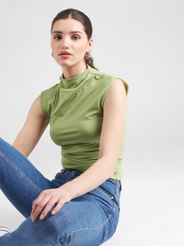 Abercrombie & Fitch Top 'PALOMA' in Groen: voorkant