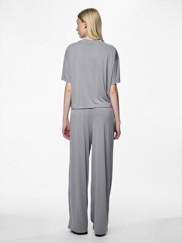 PIECES Wide Leg Hose 'PCAnora' in Grau