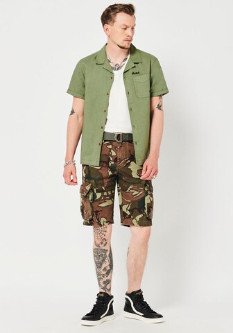 Superdry Regular Cargohose in Grün