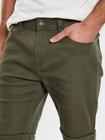 Regular Pantalon 'Sanky' Threadbare en vert