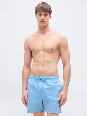 Calvin Klein Swimwear Плавательные шорты в Синий: спереди