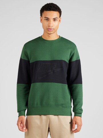Nike Sportswear Sweatshirt i grön: framsida