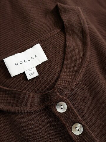 Noella Trui ' N-Lynea ' in Bruin