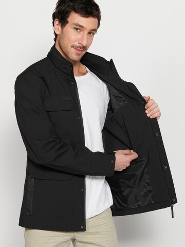 KOROSHI - Chaqueta de entretiempo en negro