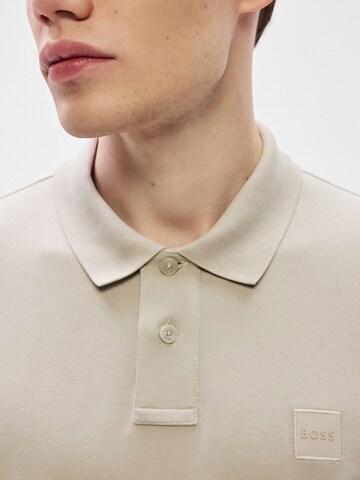 BOSS Футболка 'Passerby' в Серый