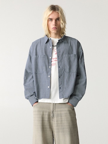 Pull&Bear Comfort fit Srajca | modra barva: sprednja stran