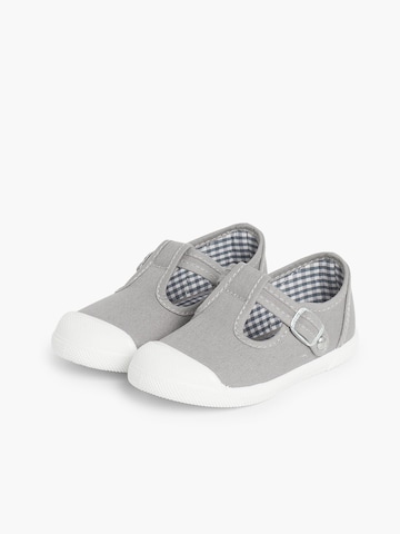 Pisamonas First-Step Shoes in Grey