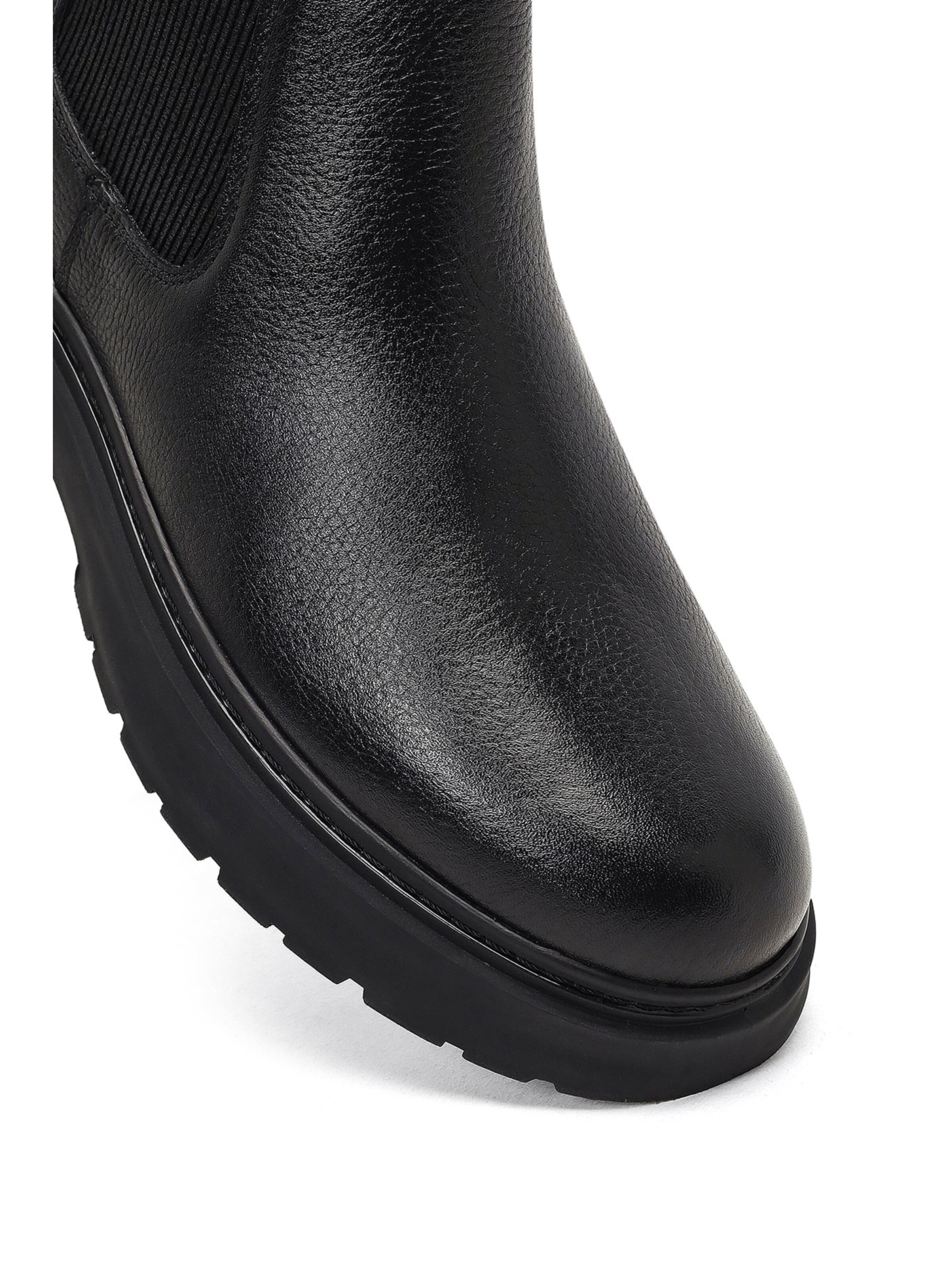 Derimod Chelsea boots in Zwart
