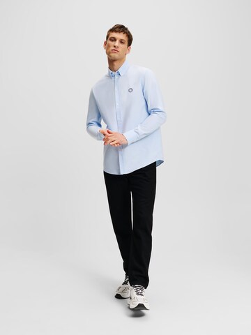 Karl Lagerfeld - Ajuste regular Camisa en azul