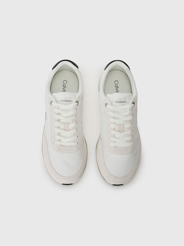 Calvin Klein Низкие кроссовки 'RETRO RUNNER ESS' в Белый